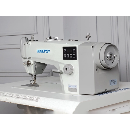 تصویر  چرخ خیاطی راسته دوز صنعتی SGGEMSY مدل ۸۸۰۲E همراه با میز