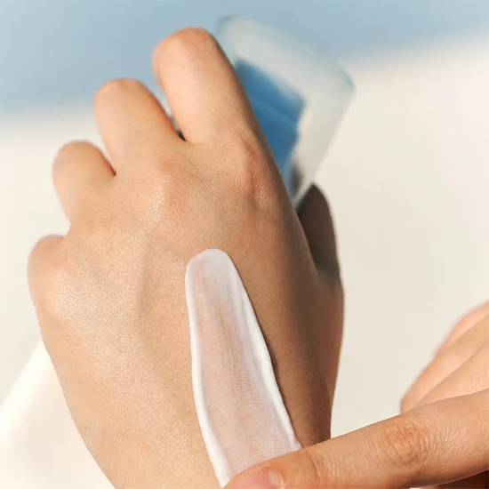 تصویر  سرم ضد آفتاب بی رنگ سنتلا اسکین Centella SKIN1004 با SPF50+ حجم 50 میلی‌لیتر