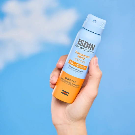 تصویر  اسپری ضد آفتاب بی رنگ ایزدین ISDIN مدل Wet Skin با SPF50