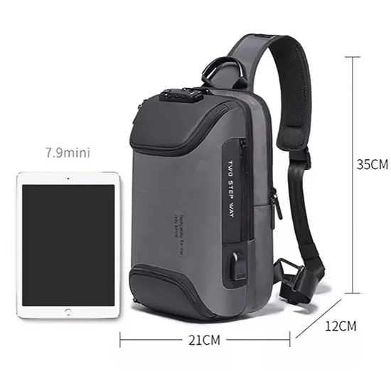 تصویر  کیف کراس بادی بنج اصل BANGE BG-7082 رمز دار با پورت USB