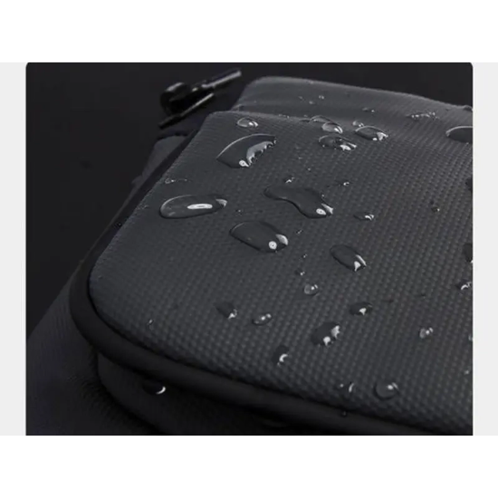 تصویر  کیف کراس بادی ضد آب بنج BANGE BG-77202