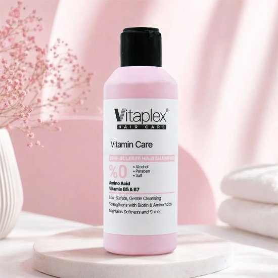 تصویر  شامپو ویتامینه ویتاپلکس مدل Vitamin Care کم سولفات مناسب انواع مو 200ml