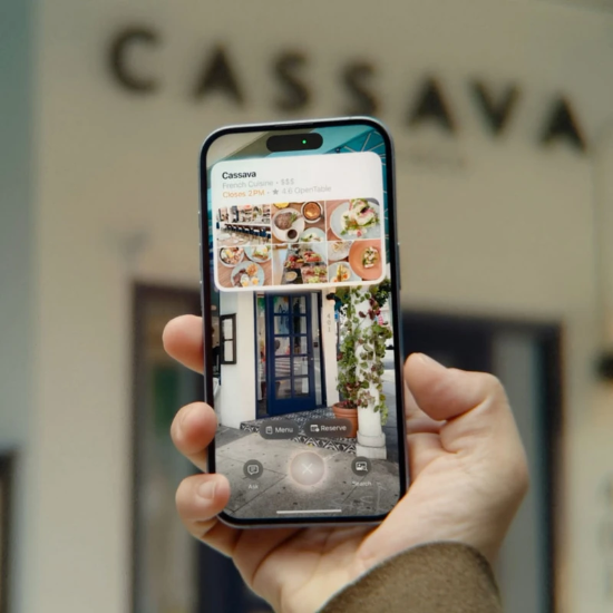 تصویر  گوشی موبایل اپل مدل iPhone 16 CH دو سیم کارت ظرفیت 128 گیگابایت و رم 8 گیگابایت